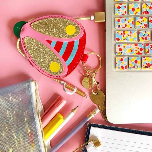 BUZZ BUZZ CHARGING CORD KEYCHAIN