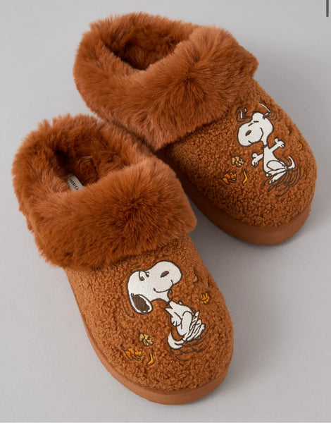 PREVENTA- AE Snoopy Fall Scuff Slipper