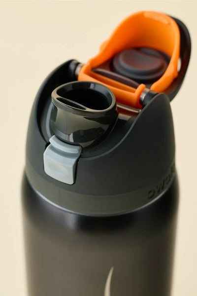 PREVENTA - Owala UO Exclusive Flames FreeSip 32 oz
