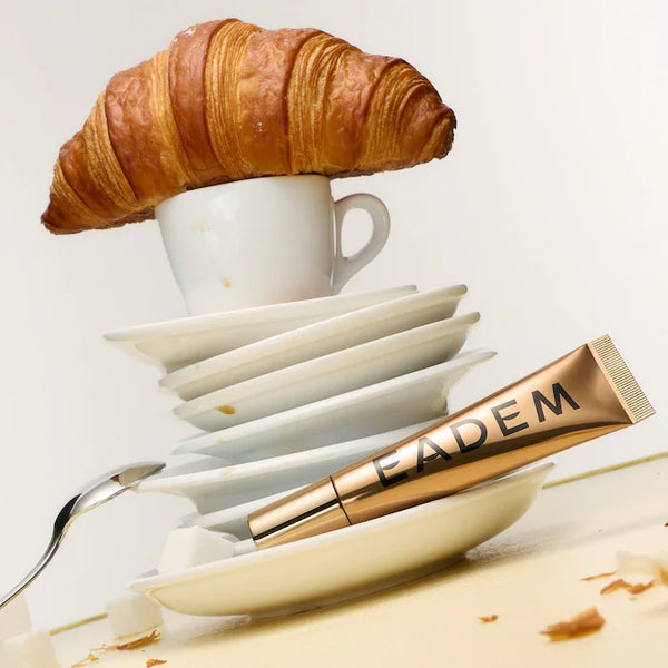 Le Chouchou Exfoliating + Softening Peptide Lip Balm