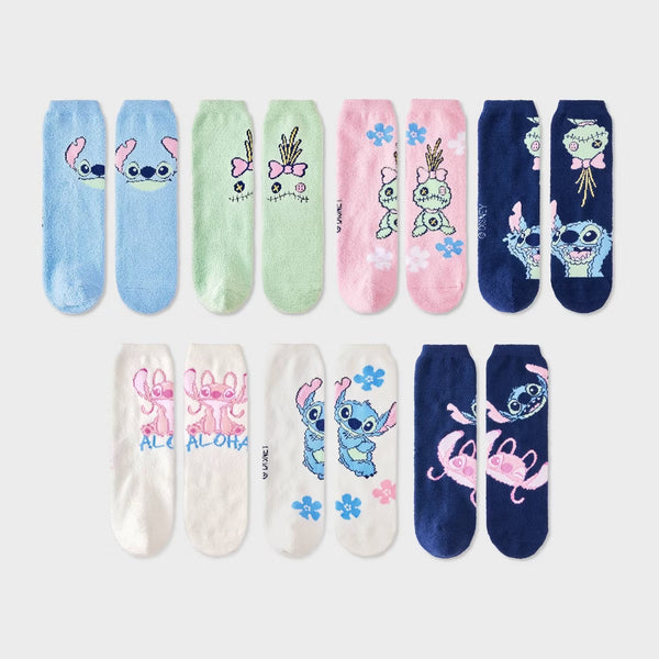 PREVENTA- Women's Lilo & Stitch 7 Days of Cozy Crew Socks Gift Box