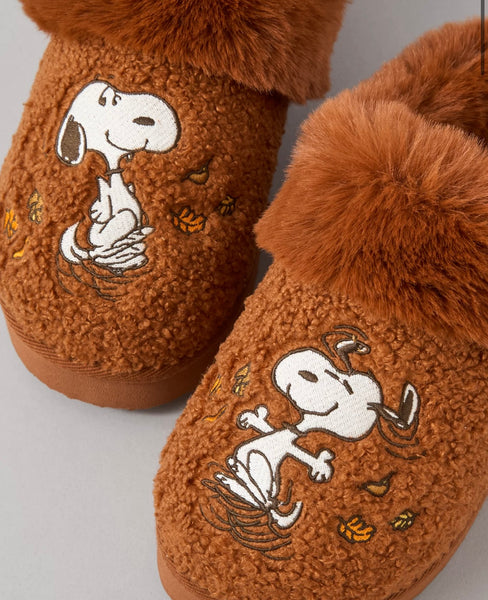 PREVENTA- AE Snoopy Fall Scuff Slipper