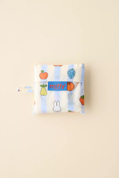 PREVENTA - BAGGU & Miffy UO Exclusive Baby Baggu Reusable Tote Bag - Picnic