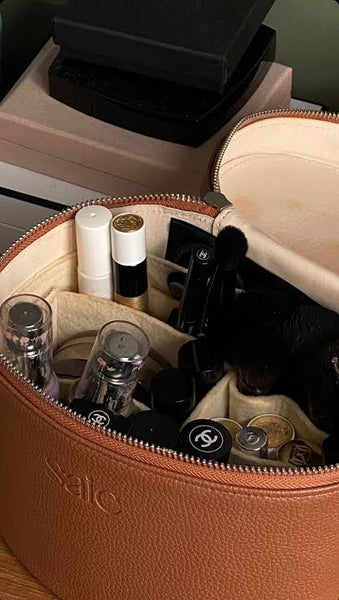 PREVENTA- The Vanity Case