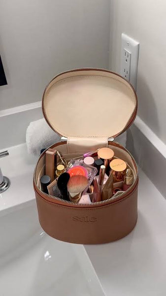 PREVENTA- The Vanity Case