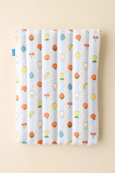 PREVENTA - BAGGU & Miffy UO Exclusive Puffy 16” Recycled Laptop Sleeve - Picnic